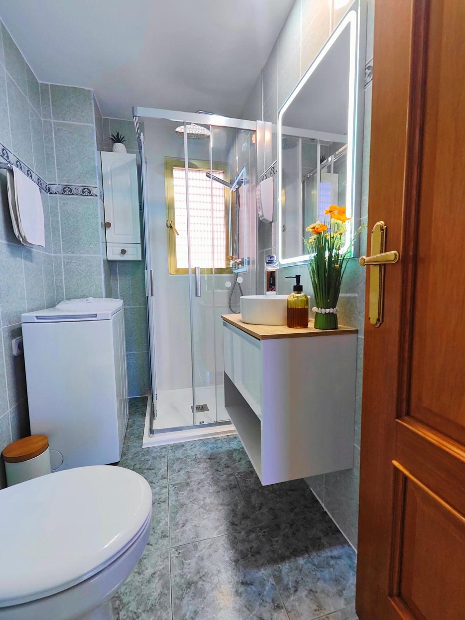 Acuarium Lux Apartment Benidorm Bilik gambar