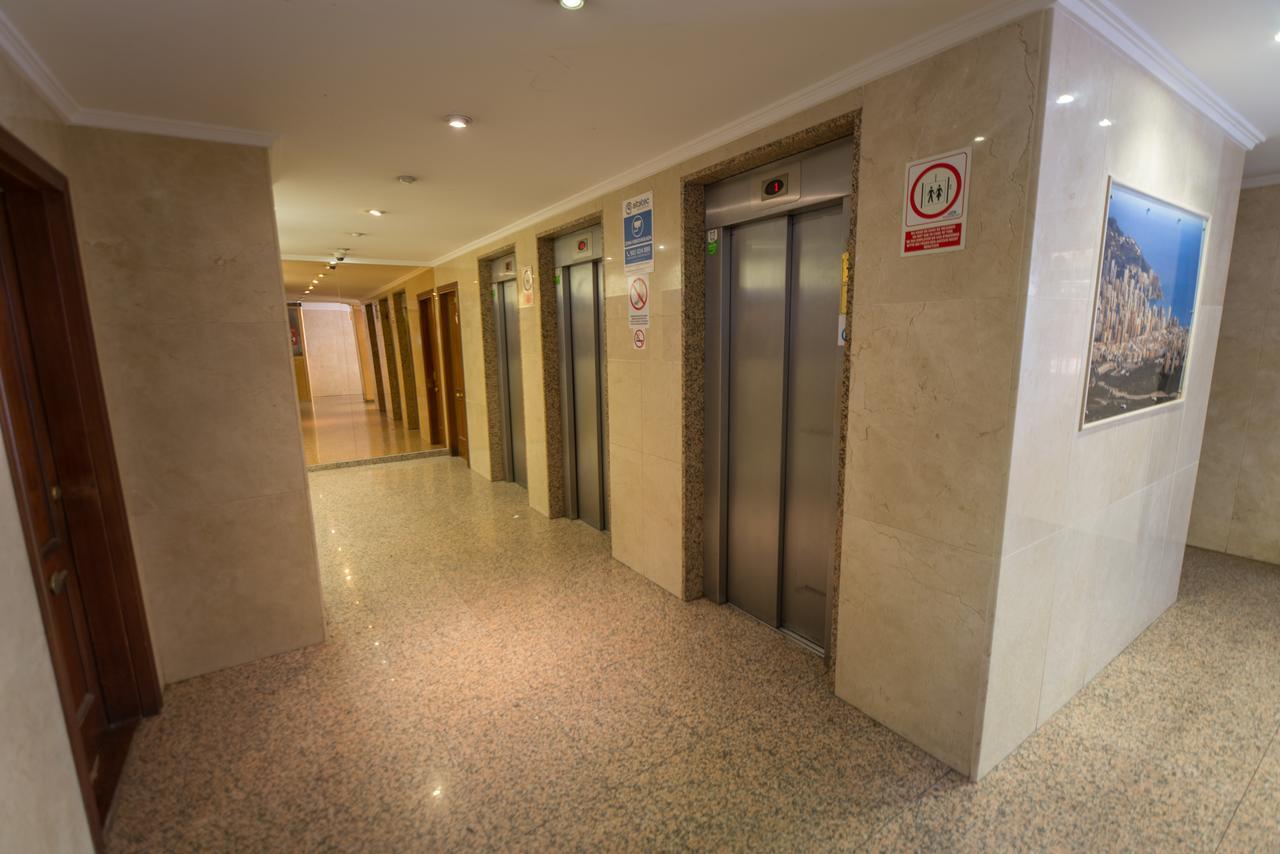 Acuarium Lux Apartment Benidorm Luaran gambar